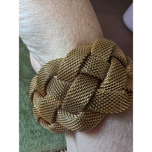 Gold Tone Braided Mesh Bracelet 7.25” Magnetic Clasp Retro Style - Picture 7 of 9